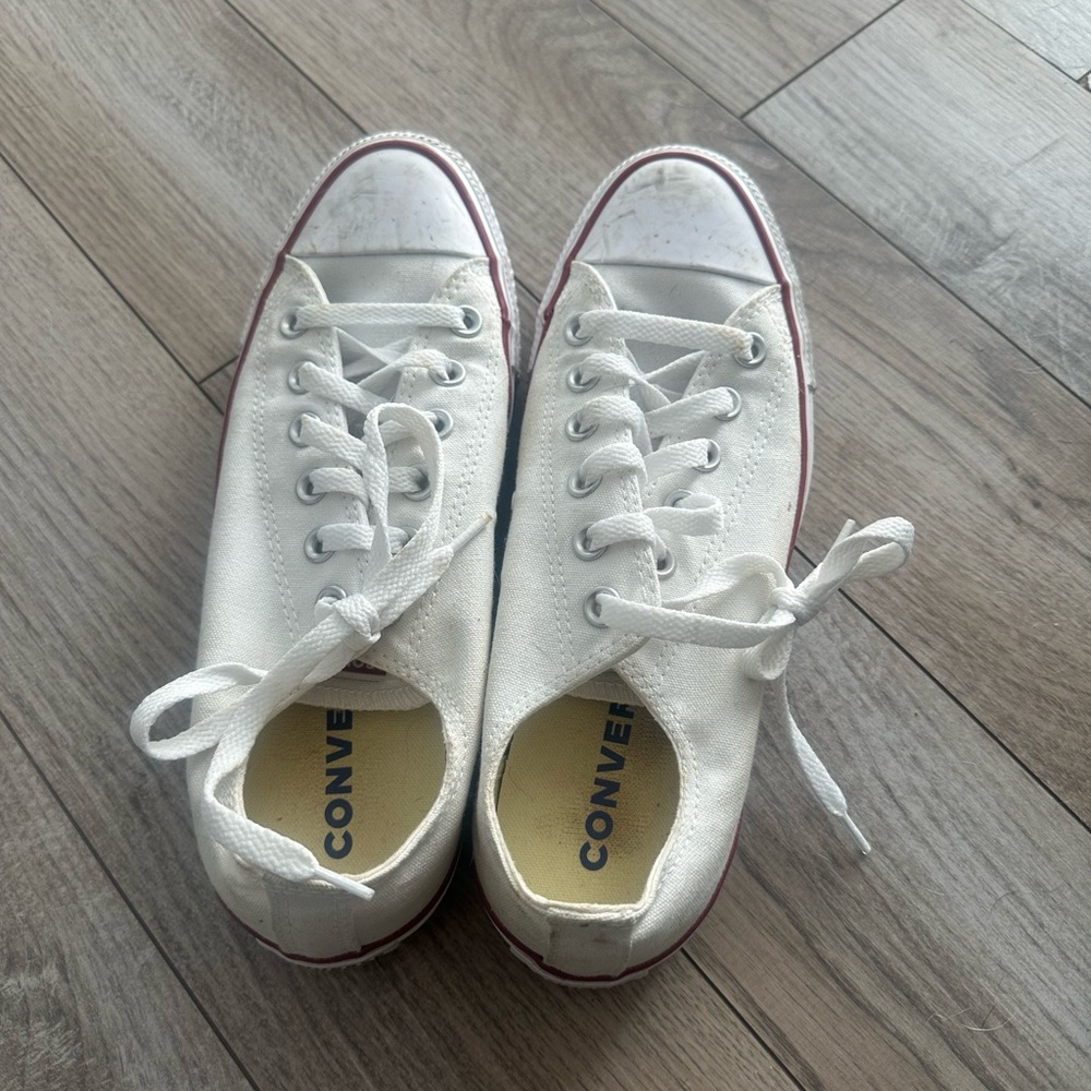 Converse White Canvas Sneakers with Red Trim size 8.5 womes